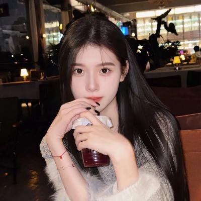 穿成肥妻万人嫌，全家吃草我吃肉